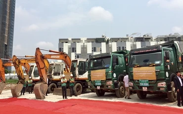 Quang cảnh lễ khởi công.