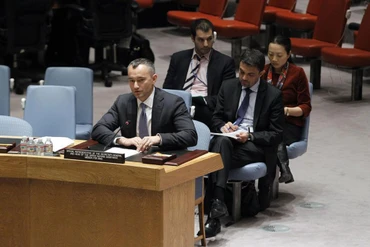 Ông Nickolay Mladenov phát biểu trước HĐBA LHQ.