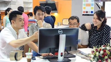 Doanh nghiệp Việt Nam cần tận dụng tốt lợi thế của thương mại điện tử để đưa sản phẩm ra các thị trường lớn. Ảnh: SONG ANH