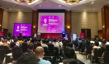 Toàn cảnh Diễn đàn Công nghệ Tài chính Việt Nam 2018.