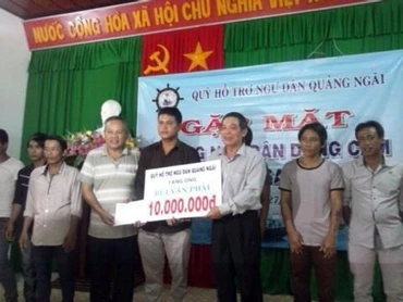 Quảng Ngãi hỗ trợ ngư dân kiên cường bám biển Hoàng Sa