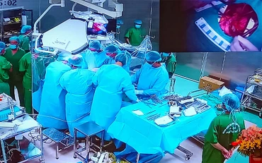 Thái Bình lần đầu phẫu thuật tim hở thành công cho một bệnh nhân