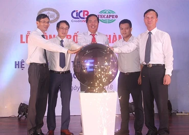 CIC vận hành hệ thống hỗ trợ khách hàng.