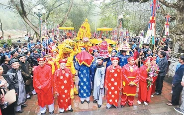 Lễ hội Gióng tại đền Sóc (huyện Sóc Sơn). Ảnh: Phương Anh
