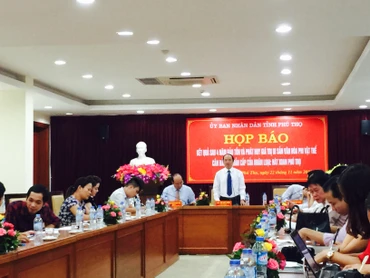 Ông Hà Kế San chủ trì buổi họp báo chiều 22-11, thông báo kết quả bảo tồn di sản hát Xoan sau 4 năm được công nhận