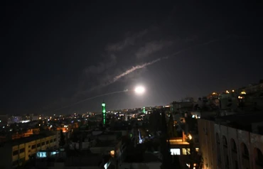 Syria đánh chặn hầu hết các tên lửa của Israel tấn công Damascus