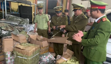 Tang vật hàng hóa vi phạm.