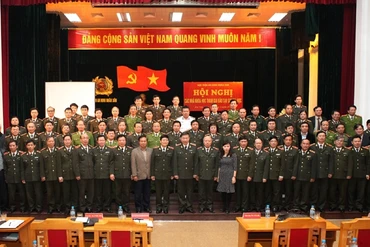 Các đại biểu tham dự Hội nghị các nhà khoa học tham gia đào tạo sau đại học tổ chức tại Học viện An ninh nhân dân.