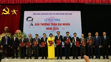 Trao tặng Giải thưởng Trần Đại Nghĩa cho bốn công trình xuất sắc
