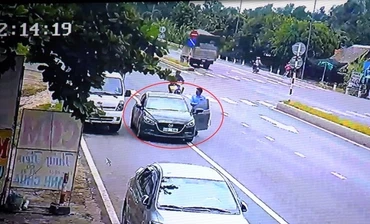 Hình ảnh hiện trường trích xuất từ camera. (Ảnh do cơ quan công an cung cấp)