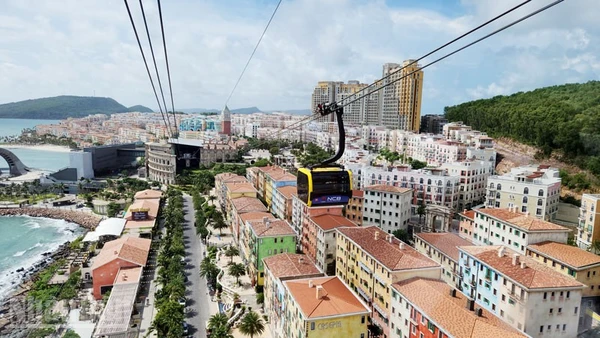 Cáp treo Hòn Thơm, đặc khu Phú Quốc.