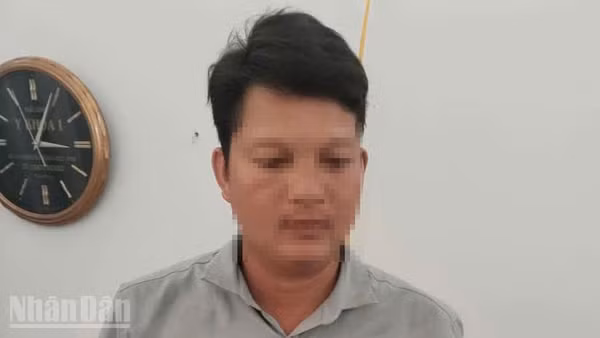 Ngô Đức Q tại Công an xã.