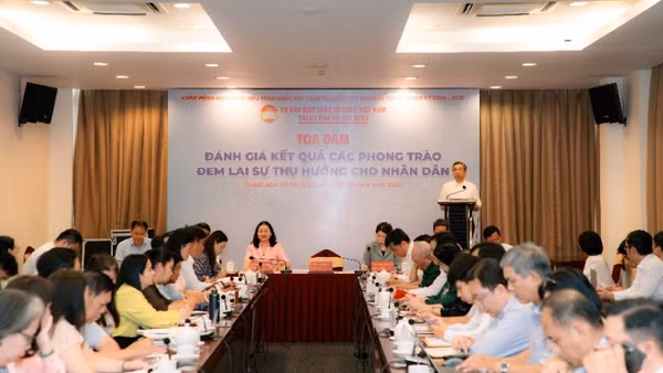 Toàn cảnh tọa đàm.