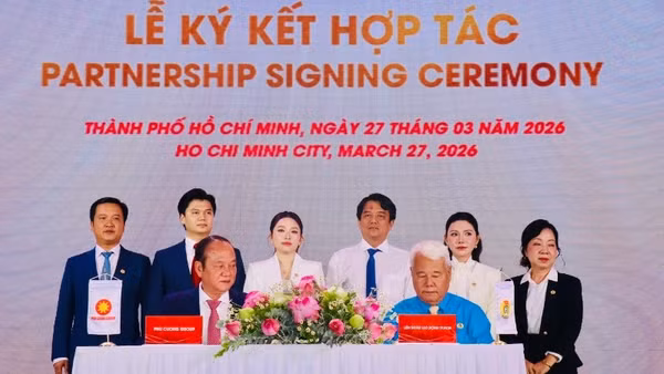 Đại diện Liên đoàn Lao động Thành phố Hồ Chí Minh và Công ty cổ phần Tập đoàn Phú Cường ký biên bản ghi nhớ hợp tác, triển khai dự án nhà ở xã hội cho công nhân, người lao động trên địa bàn Thành phố Hồ Chí Minh.