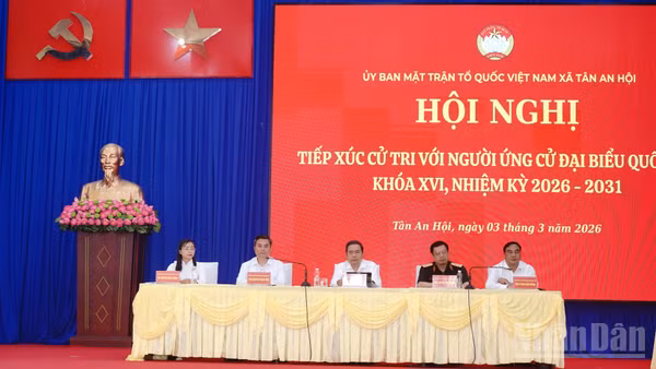Chủ tịch Quốc hội Trần Thanh Mẫn: Tập trung tháo gỡ "điểm nghẽn", khơi thông nguồn lực phát triển đất nước