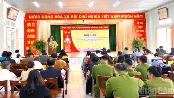 Quang cảnh hội nghị.