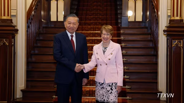 Tổng Bí thư, Chủ tịch nước Tô Lâm gặp bà Margaret Beazley, Thống đốc Bang New South Wales (Australia).