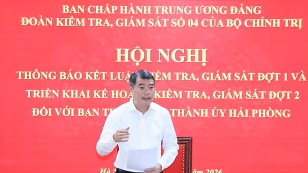 Ủy viên Bộ Chính trị, Bí thư Trung ương Đảng, Trưởng ban Tổ chức Trung ương Lê Minh Hưng phát biểu chỉ đạo. (Ảnh: TTXVN)