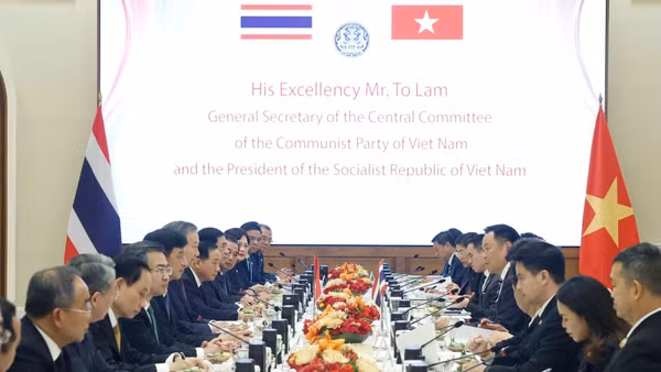 Tổng Bí thư, Chủ tịch nước Tô Lâm hội đàm chính thức với Thủ tướng Thái Lan Anutin Charnvirakul. (Ảnh: Thống Nhất – TTXVN)