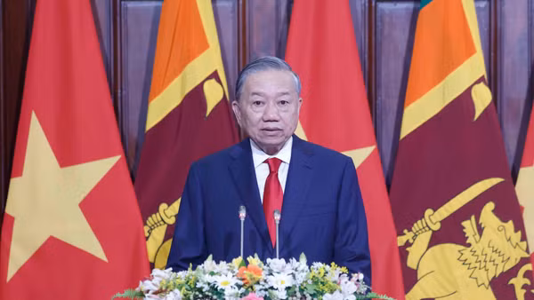 Tổng Bí thư, Chủ tịch nước Tô Lâm phát biểu tại buổi gặp gỡ báo chí nhân chuyến thăm cấp Nhà nước Sri Lanka. (Ảnh: Thống Nhất – TTXVN)