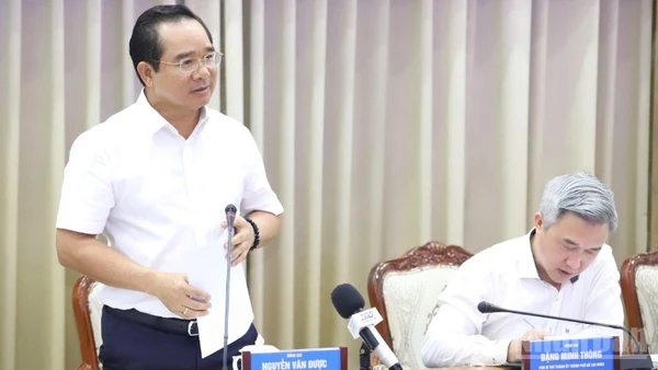 Dự Thảo Báo Cáo Tổng Kết 15 Năm Thi Hành Điều Lệ Đảng (2011-2025) Và Đề Xuất, Định Hướng Bổ Sung, Sửa Đổi Điều Lệ Đảng Chủ Tịch Ủy Ban Nhân Dân Thành Phố Hồ Chí Minh Nguyễn Văn Được Phát Biểu Tại Hội Nghị.