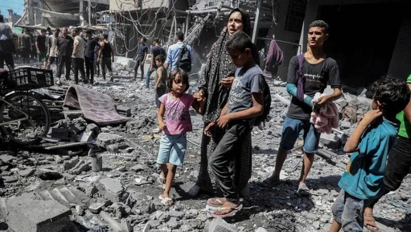 Các cuộc tấn công gây thiệt hại nghiêm trọng tại thành phố Gaza. (Ảnh: TÂN HOA XÃ)