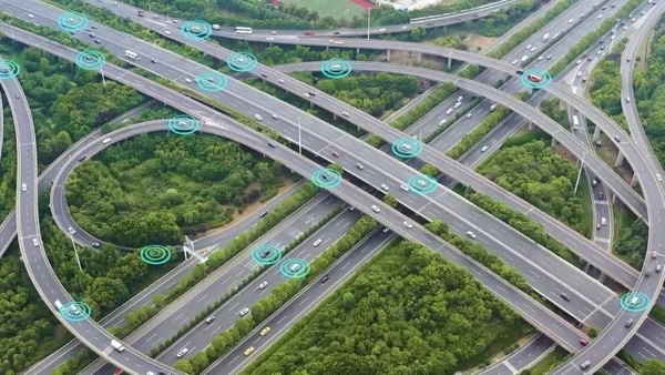 Cục Đường bộ Việt Nam đang triển khai mô hình Trung tâm điều hành giao thông thông minh quốc gia.