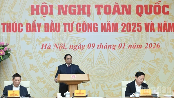 Thủ tướng Phạm Minh Chính phát biểu chỉ đạo tại hội nghị.