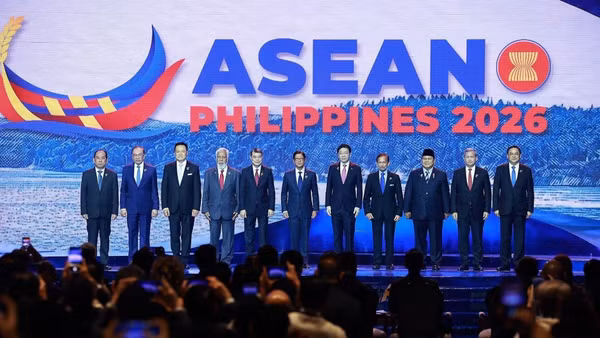 Thủ tướng Lê Minh Hưng cùng Trưởng đoàn các nước ASEAN tham dự phiên khai mạc Hội nghị Cấp cao ASEAN lần thứ 48. (Ảnh: Dương Giang/TTXVN)