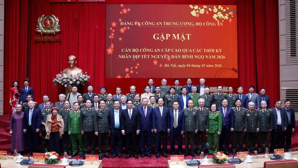 Tổng Bí thư Tô Lâm và các đại biểu. (Ảnh: Thống Nhất – TTXVN)