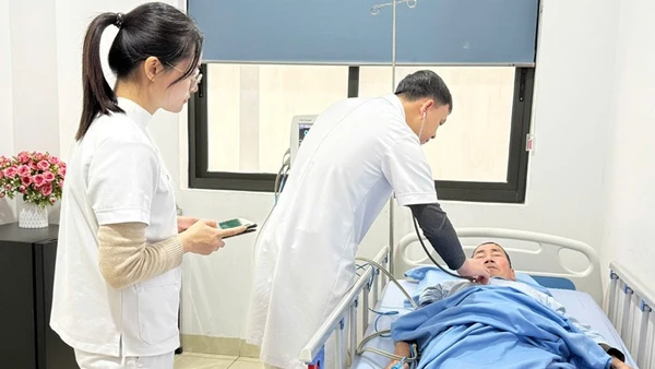 Chất lượng khám, chữa bệnh tuyến y tế cơ sở cho người dân trên địa bàn Hà Nội không ngừng được cải thiện.