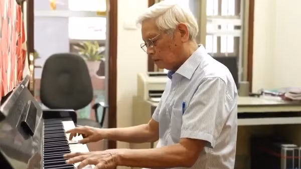 Ký ức về ngày 2/9/1945 là nguồn cảm hứng lớn để nhạc sĩ Doãn Nho sáng tác những ca khúc đi cùng năm tháng.