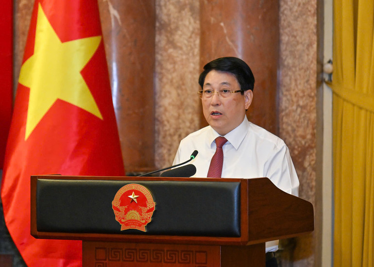 Chủ tịch nước Lương Cường phát biểu tại buổi gặp mặt. z6723561519819-f696f7cbb6b53c2eaf582f1d8b066693.jpg