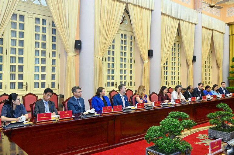 Điều phối viên thường trú Liên hợp quốc, cùng các Trưởng đại diện các tổ chức Liên hợp Quốc tại Việt Nam tại buổi tiếp. (Ảnh: THUỶ NGUYÊN) z7025056714013-698ac041e45da3b60b326ca9a7271bd4.jpg