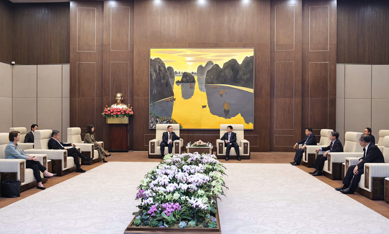 Chủ tịch nước Lương Cường tiếp Chủ tịch Hội đồng tư vấn kinh doanh APEC 2025. z6807447463516-cf2fc934fc0649b6af609b53b2bb89a9.jpg