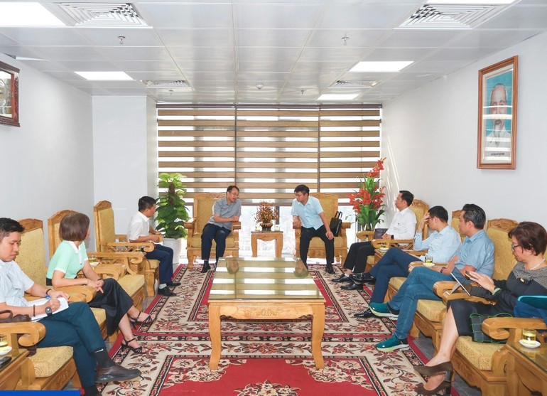 Sở Khoa học và Công nghệ Bắc Ninh làm việc với đoàn công tác của Hiệp hội Dữ liệu quốc gia, thống nhất thành lập các nhóm công tác kỹ thuật với những hỗ trợ, cam kết đồng hành dài hạn. 2.jpg
