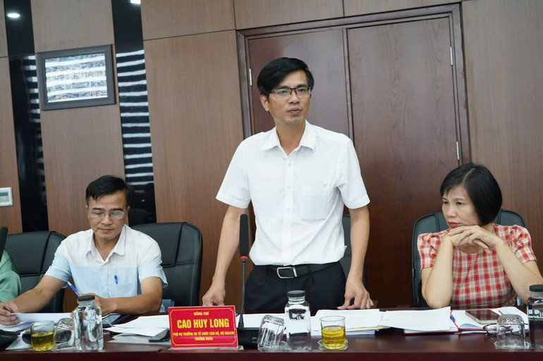 Ông Cao Huy Long, Trưởng đoàn công tác Bộ Khoa học và Công nghệ phát biểu tại buổi làm việc. qn-1-0.jpg