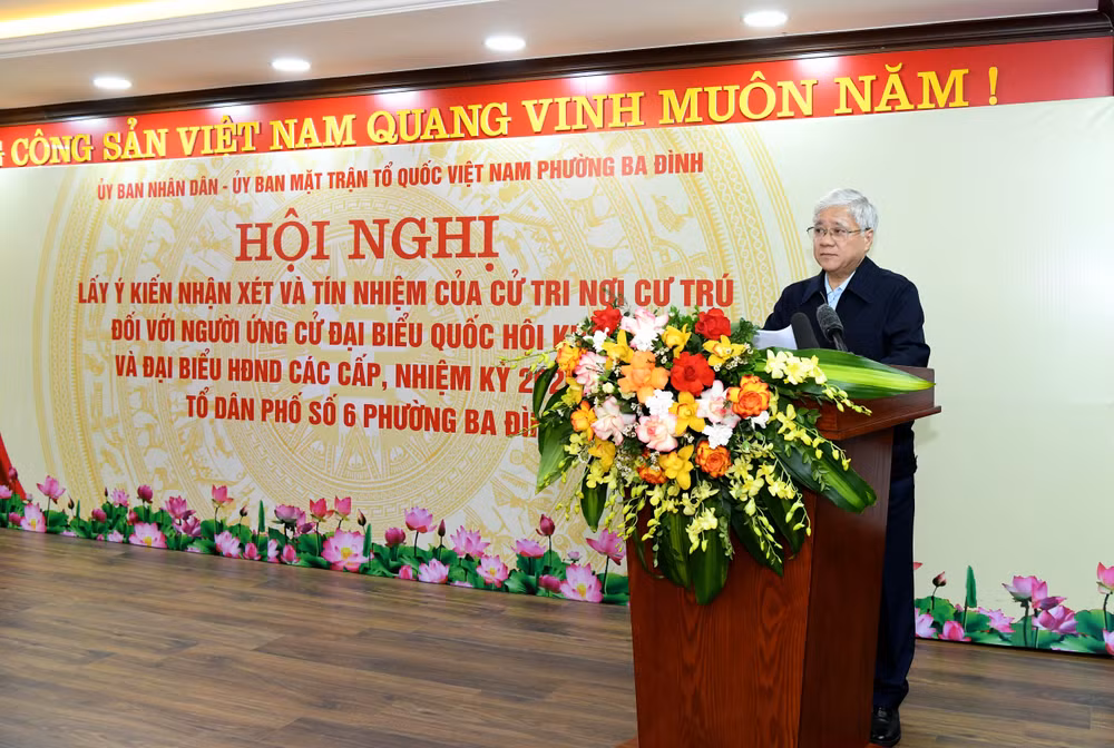 3-pct-thuong-truc-do-van-chien-dai-dien-nguoi-ung-cu-phat-bieu2.jpg