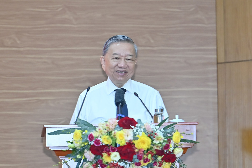 Tổng Bí thư Tô Lâm phát biểu chỉ đạo tại buổi làm việc với Đảng ủy Mặt trận Tổ quốc, các đoàn thể Trung ương. (Ảnh ĐĂNG KHOA) a15-bnd-0107.jpg