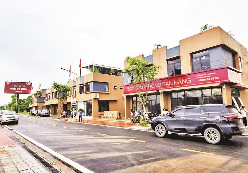 Dự án nhà ở xã hội Khu dân cư Đại Thắng ở phường Vạn Xuân với gần 400 căn đã hoàn thành, bàn giao cho cư dân, chủ yếu là công nhân.