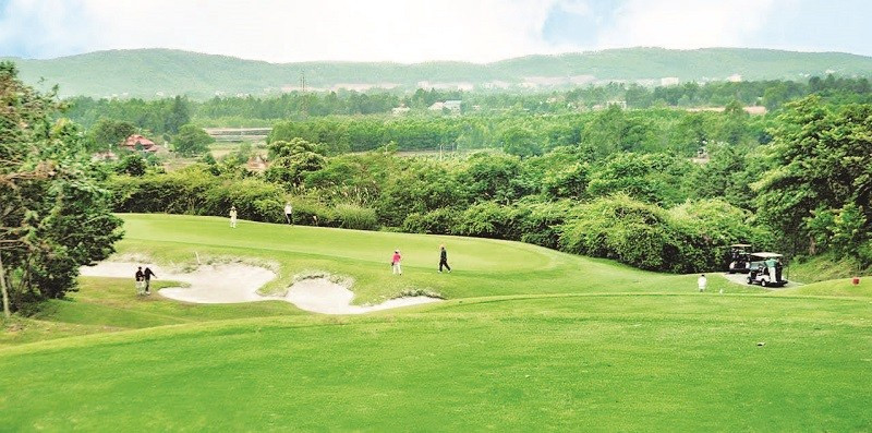 Hanoi Golf Club, một trong những sân golf nổi tiếng của Hà Nội.