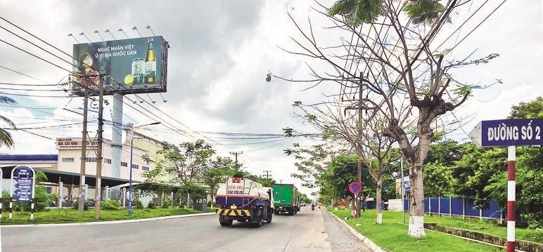 Khu công nghiệp Trà Nóc là nơi thu hút được nhiều nguồn vốn đầu tư trong các lĩnh vực sản xuất công nghiệp, chế biến thực phẩm.
