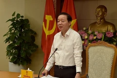 Phó Thủ tướng Trần Hồng Hà chủ trì cuộc họp đóng góp ý kiến cho dự thảo Nghị quyết của Chính phủ về một số cơ chế, chính sách đặc thù tháo gỡ khó khăn trong triển khai Luật Địa chất và Khoáng sản năm 2024. (Ảnh: VGP)