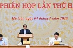 Thủ tướng Phạm Minh Chính chủ trì Phiên họp lần thứ hai của Ban Chỉ đạo về phát triển ngành công nghiệp bán dẫn. 