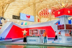 Gian hàng triển lãm của FPT về ứng dụng AI trong các lĩnh vực.