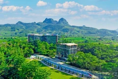 Công viên Di sản các nhà khoa học Việt Nam ấn tượng giữa thiên nhiên xanh mát. (Ảnh MEDDOM)