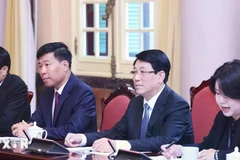 Chủ tịch nước Lương Cường tiếp đại sứ, đại biện các nước thành viên Liên minh châu Âu (EU) tại Việt Nam. (Ảnh: Lâm Khánh/TTXVN)