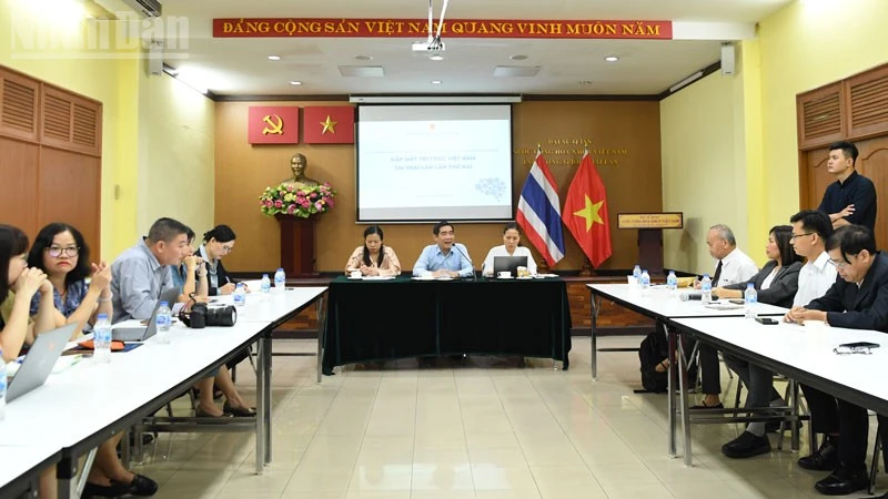 Trí thức trẻ Việt Nam tại Thái Lan thảo luận kết nối và hợp tác đổi mới sáng tạo