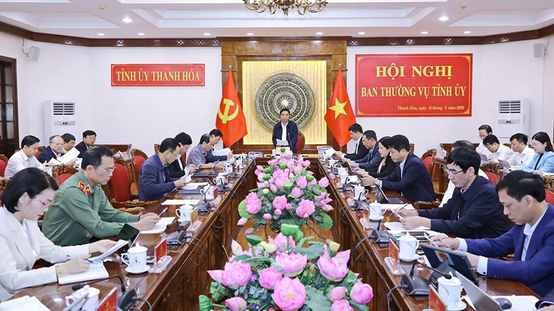 Quang cảnh hội nghị Ban thường vụ Tỉnh ủy Thanh Hóa.