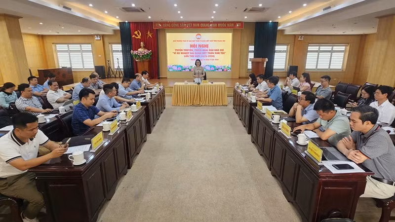 Quang cảnh hội nghị.